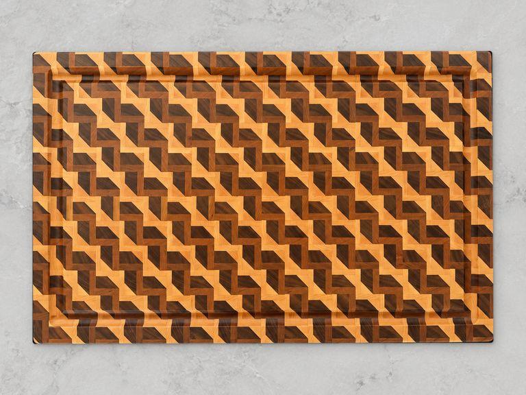 Ladder pattern end-grain cutting board