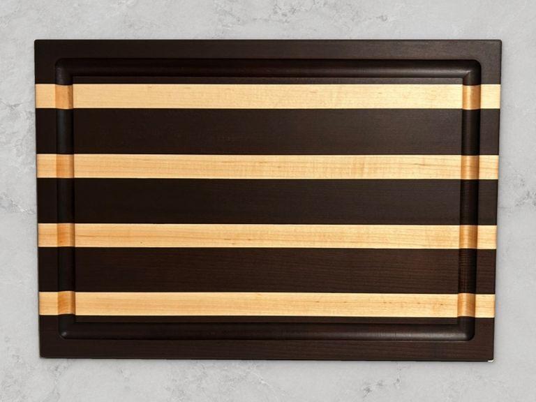 Roasted maple edge-grain board with maple stripes